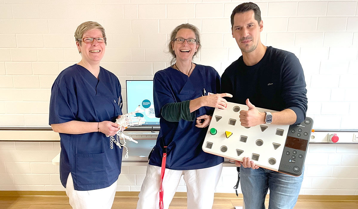 Erster Schritt im Armlabor geschafft